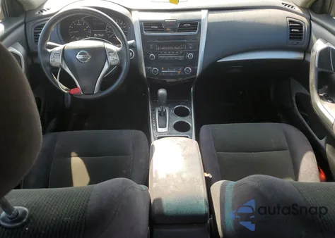 2013 Nissan Altima 2.5 z USA, uszkodzony, nr VIN 1N4AL3AP4DN451472